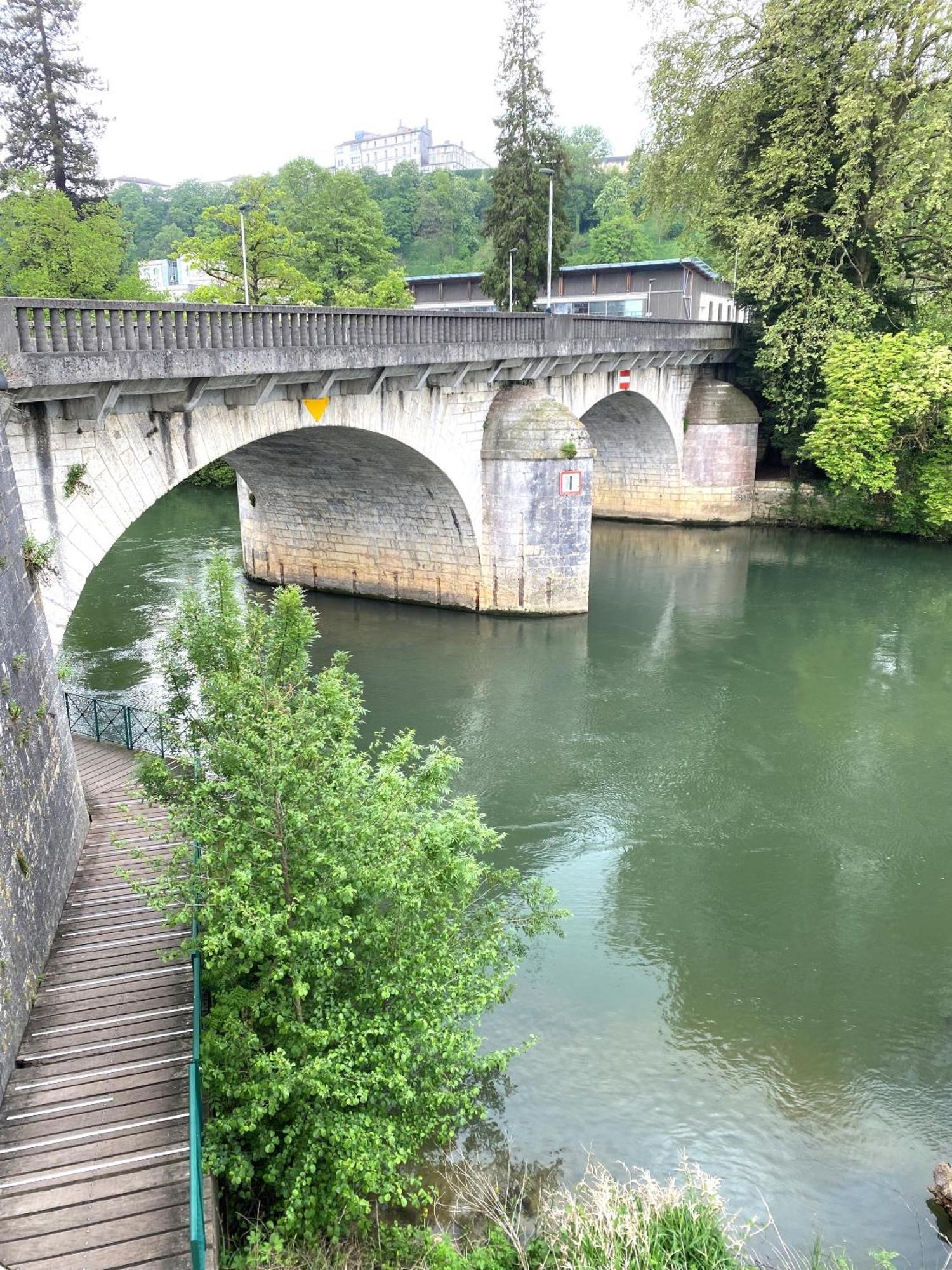 Confortable T2 Sur Les Rives De La Charente Angoulême Exteriér fotografie